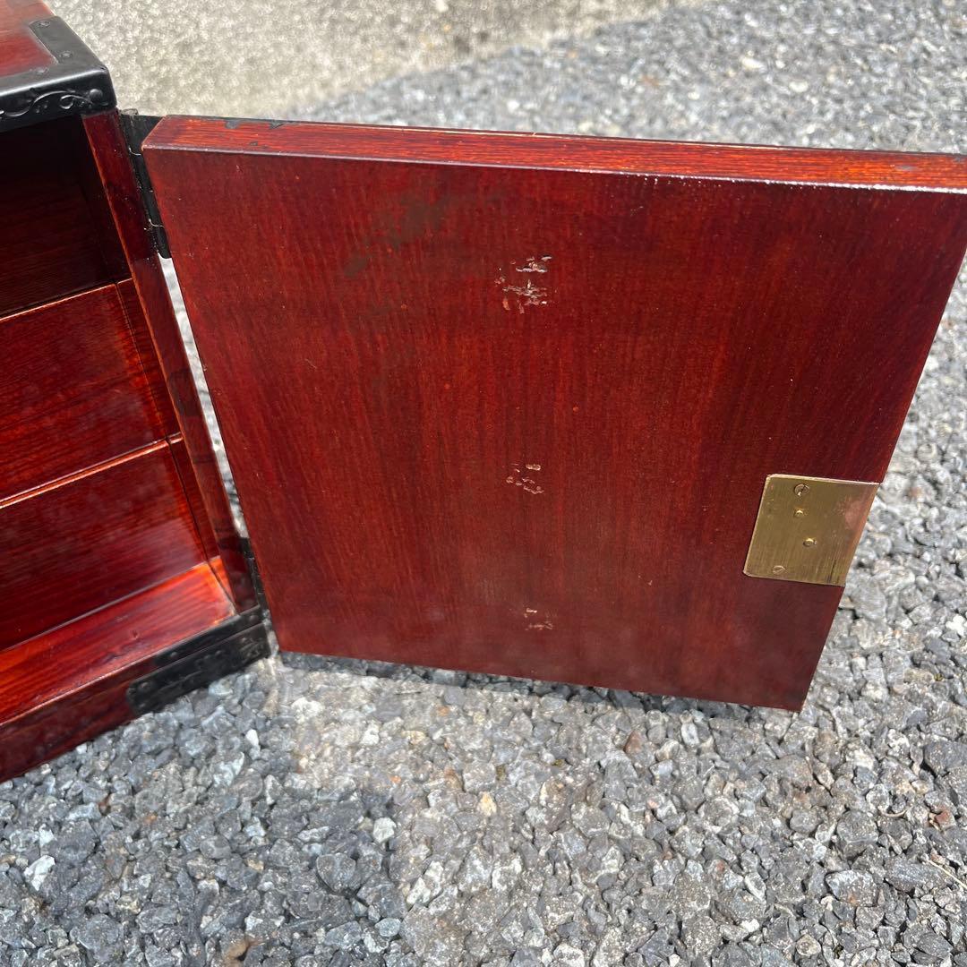 仙台箪笥 渡辺家具店 小箪笥 漆 欅 中桐 小引出 牡丹金具 伝統工芸 木地呂塗