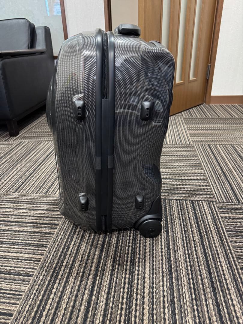 NISMOレーシングトロリーバック カーボン調