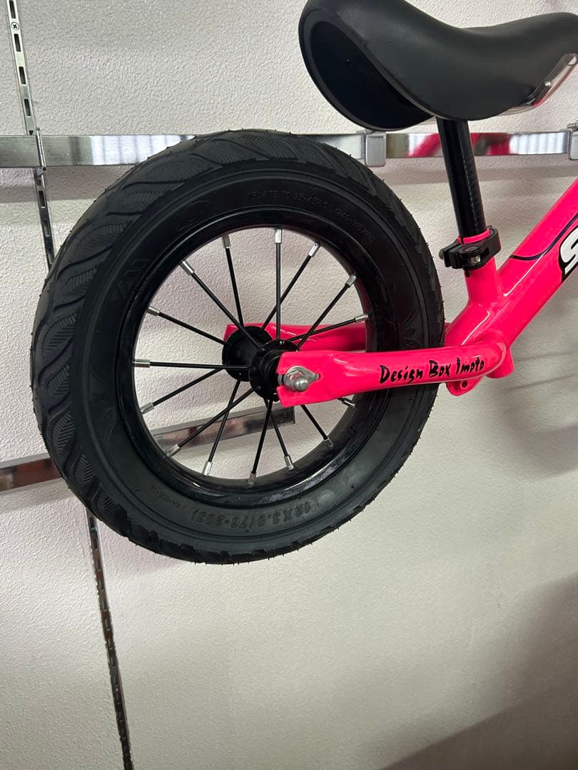 Y*様 STRIDER バランスバイク ネオンピンク