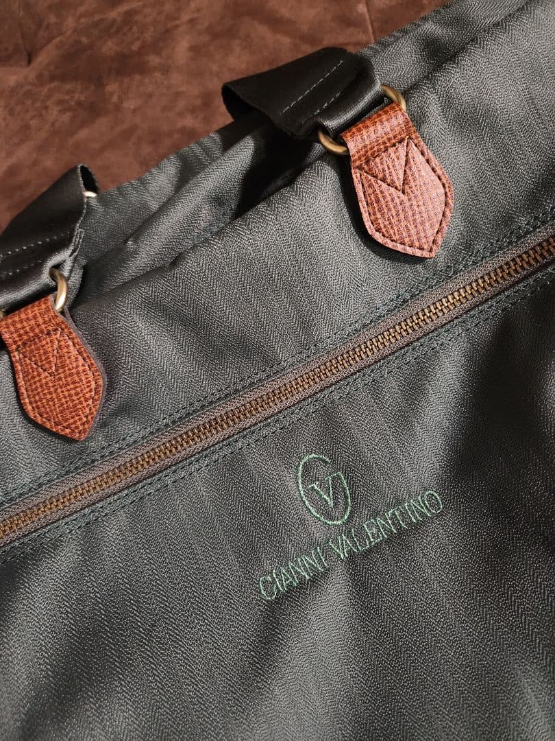 VALENTINO ボストンバッグ ショルダー取り外し可能