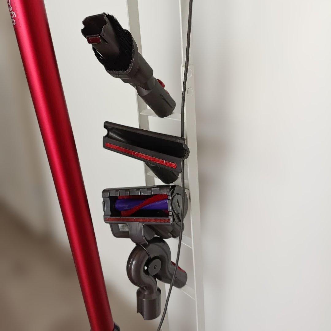 【動作確認済】【別売り収納スタンド付き】Dyson cyclone v10