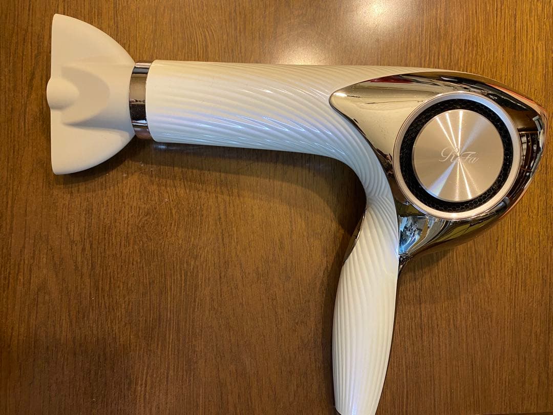 【2023年製】ReFa BEAUTECH ホワイト リファ ドライヤー