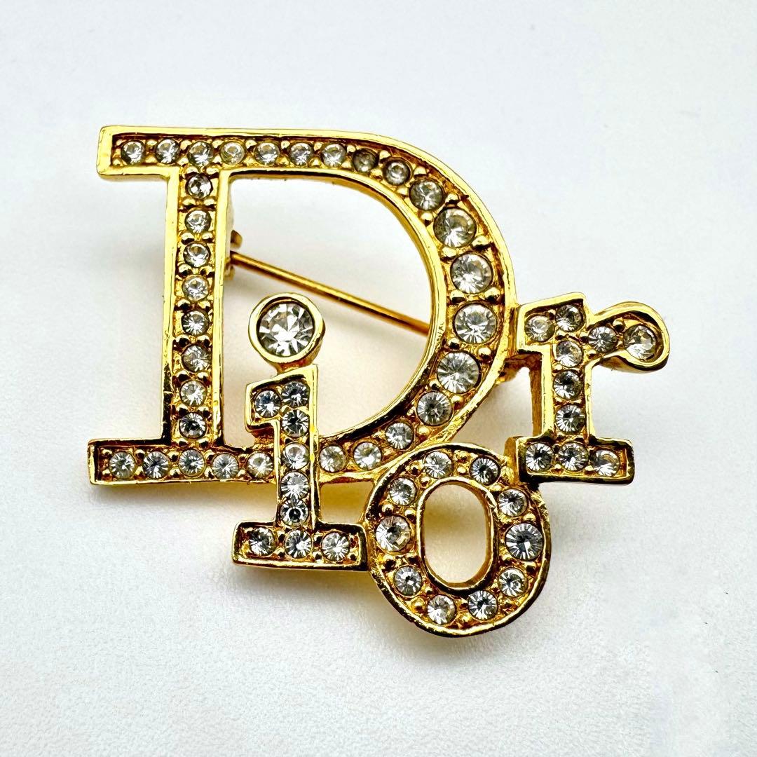 極美品 箱・保証書付 ディオール ロゴブローチ ラインストーン ゴールド