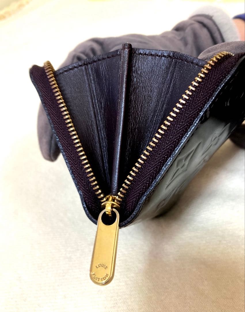 ルイヴィトン ヴェルニ　アマラント コンパクト財布