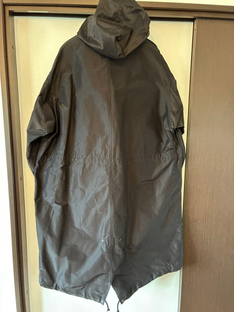 COMOLI コットンシルクフーデッドコート 2