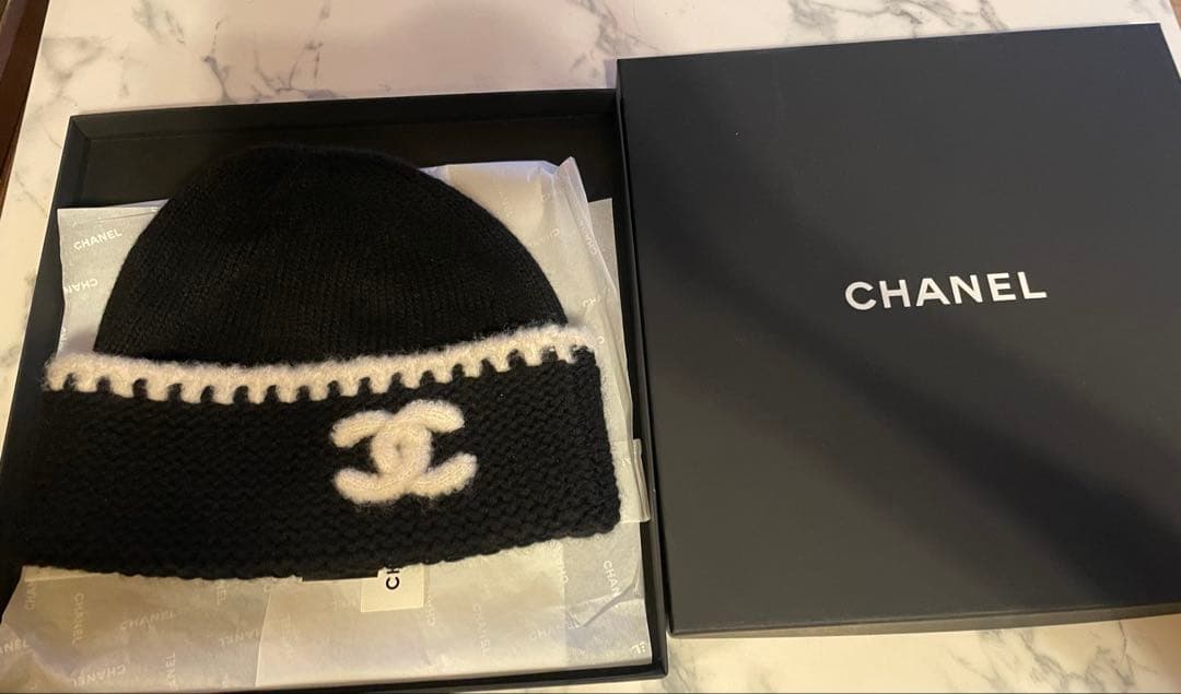 CHANEL シャネル　ニット帽　ビーニー　ココマーク
