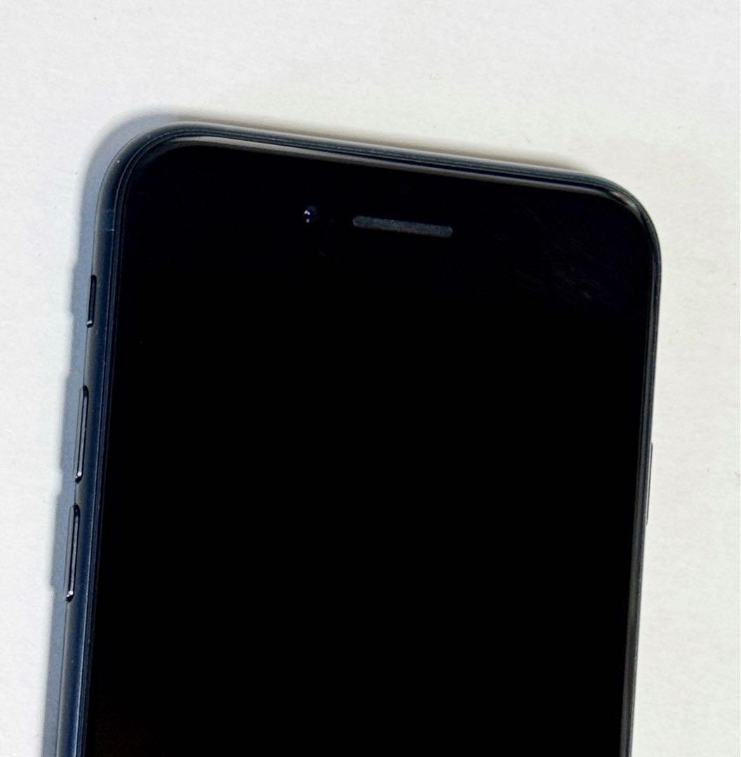 バッテリー最大容量98%　iPhone SE 第3世代 64GB ミッドナイト