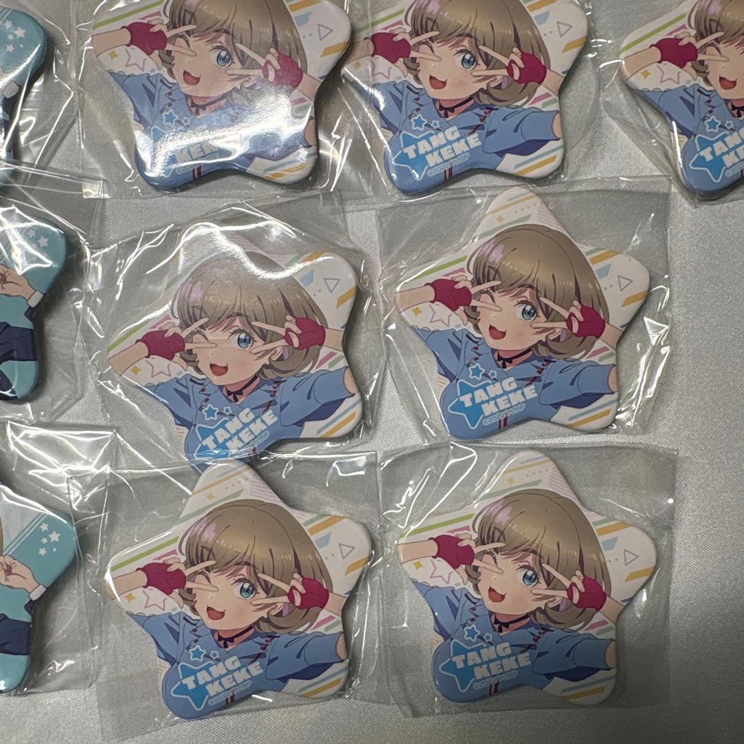 B Liella! HARAJUKU ランダムトイ　唐可可　星型缶バッジ