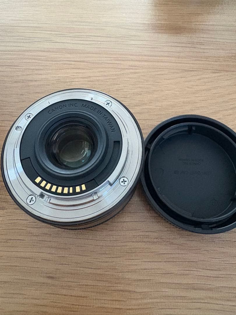 Canon eos kiss m2 レンズキット＋単焦点レンズ