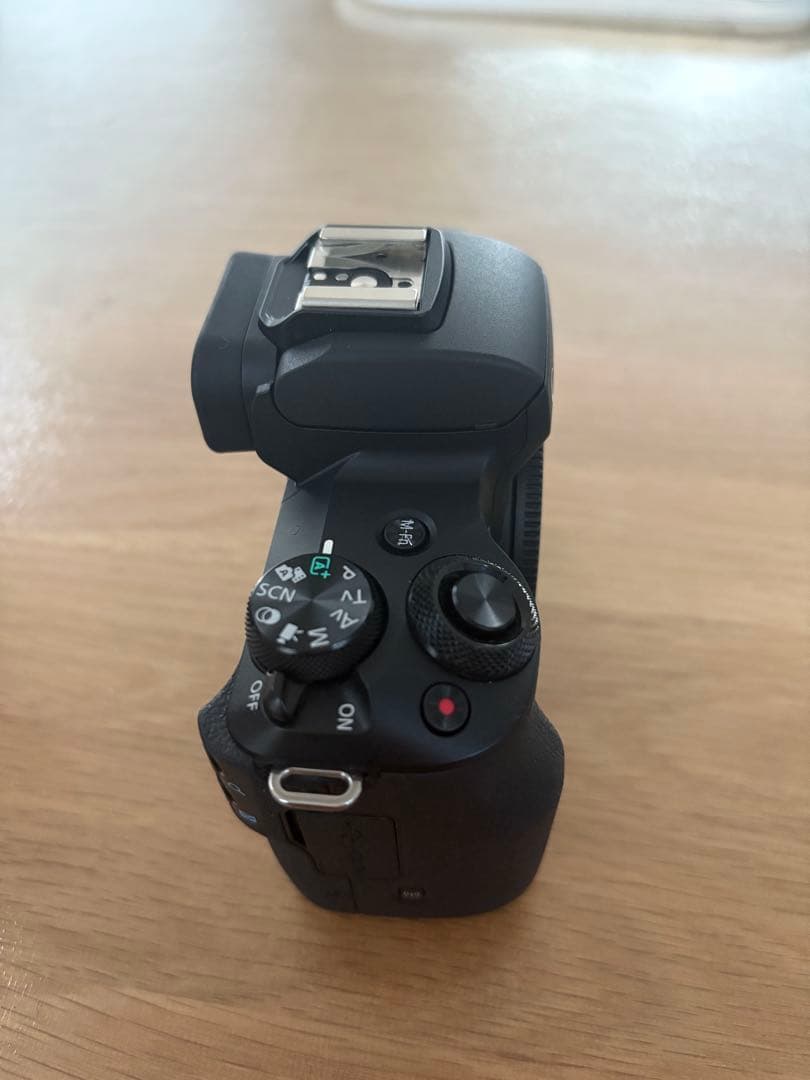 Canon eos kiss m2 レンズキット＋単焦点レンズ