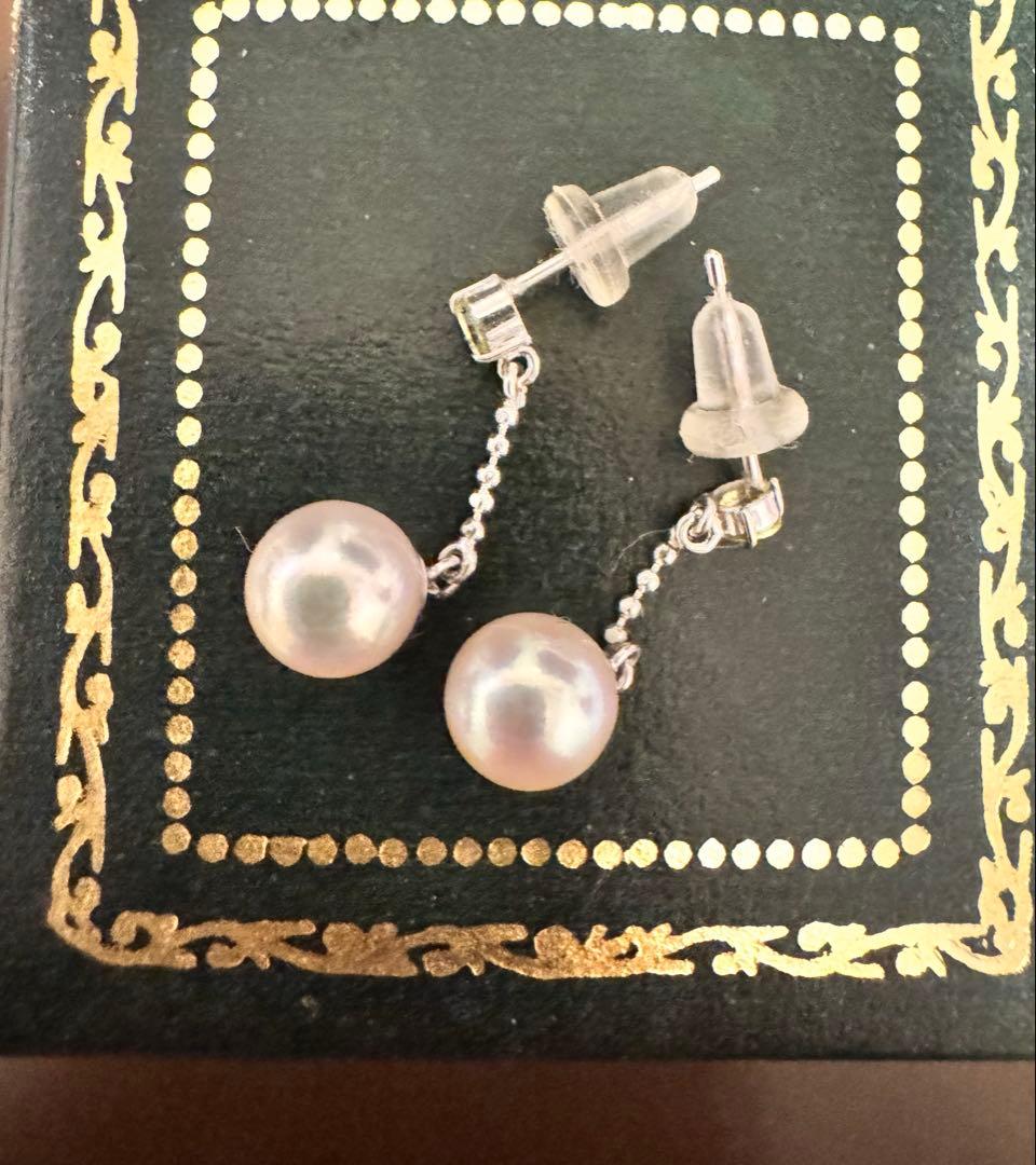 【エステール】K18WG アコヤパール　ペリドット　揺れる　ピアス