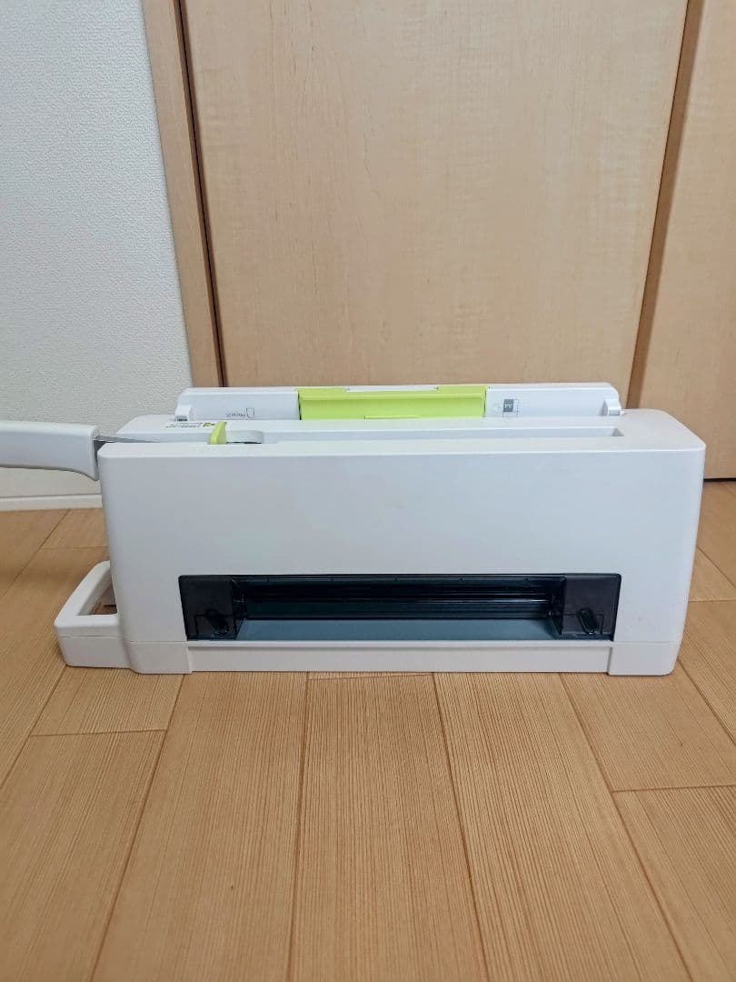 プラス コンパクト裁断機 PLUS PK-213