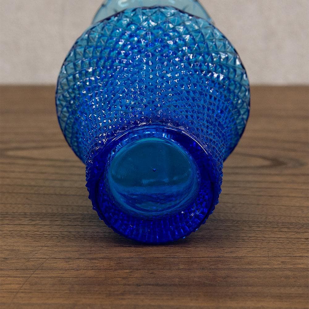 古いガラス　アンティーク　レトロ　青いガラス瓶　ダイヤモンドカット