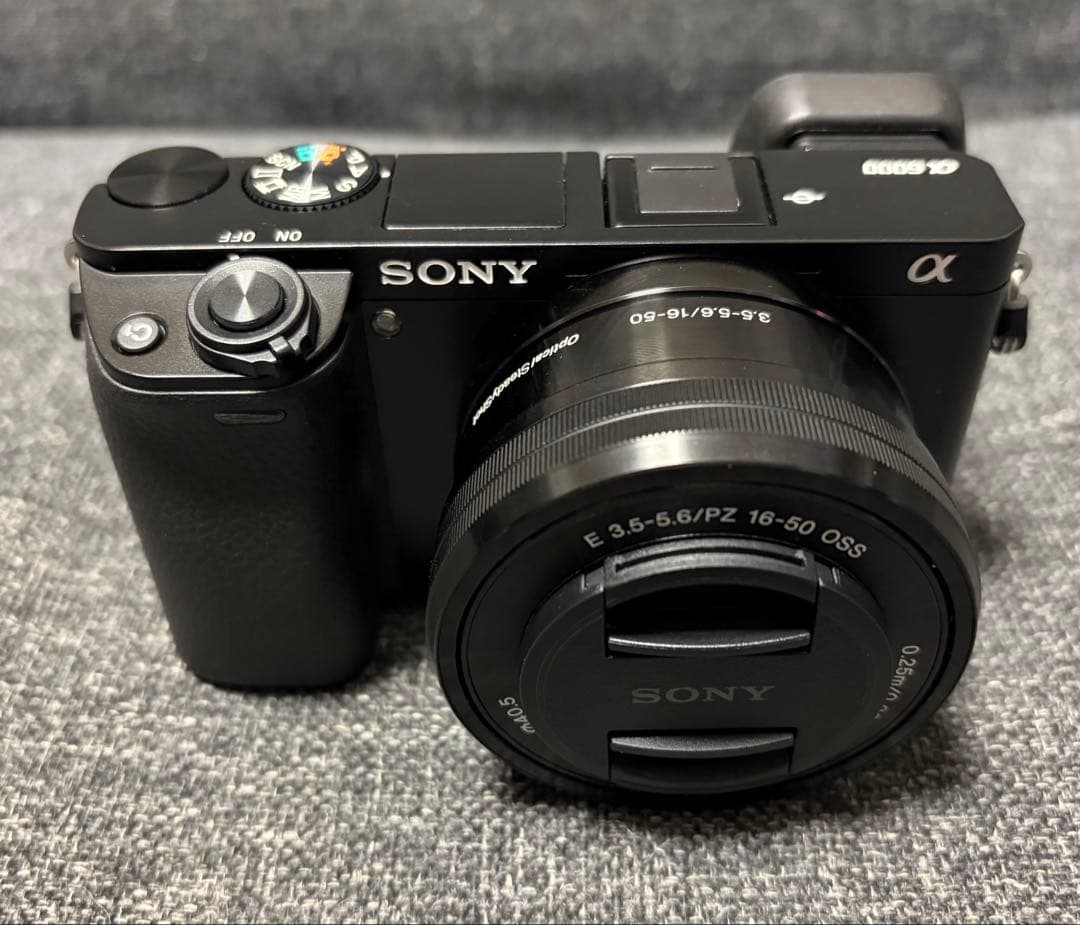 Sony α6000 ミラーレス一眼 カメラセット 海外版