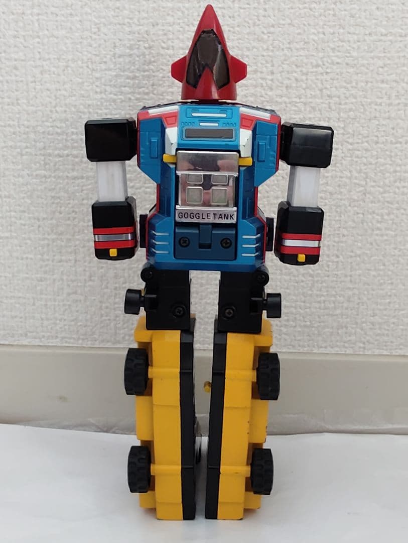 DELUXE超合金　ゴーグルロボ　ポピー