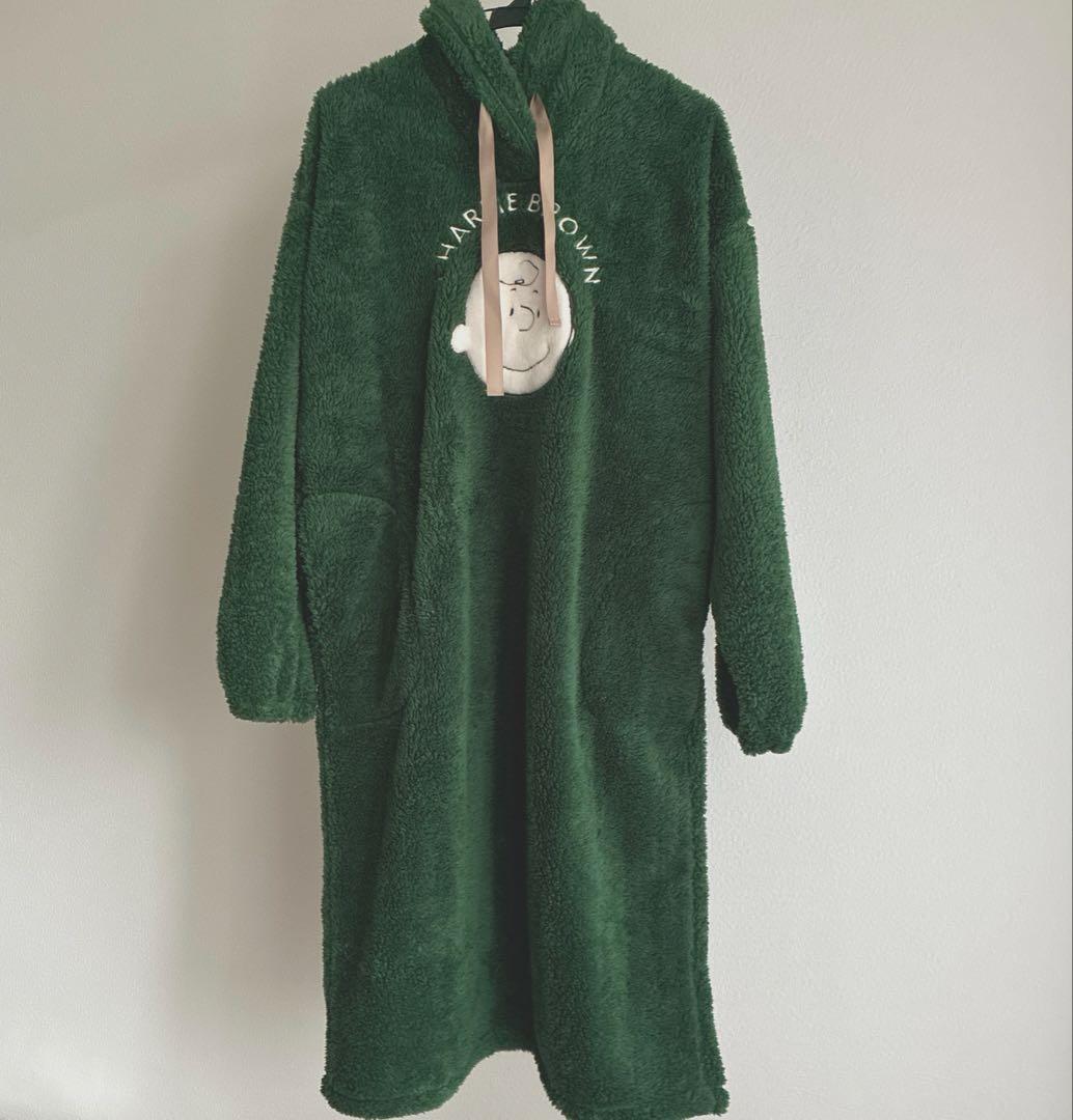 新品　ナルエー　ストレッチボアワンピース　スヌーピー　ルームウェア