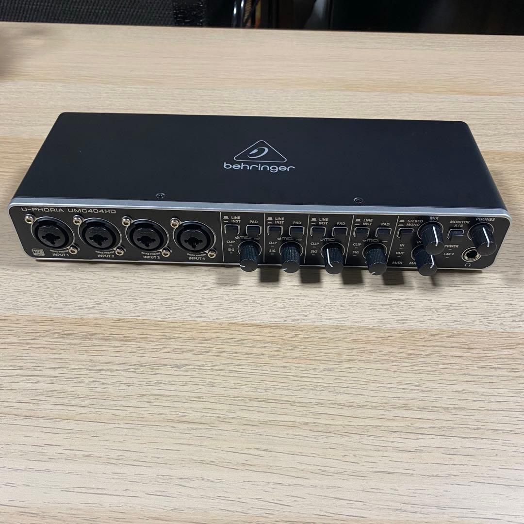 Behringer UMC404HD オーディオインターフェイス