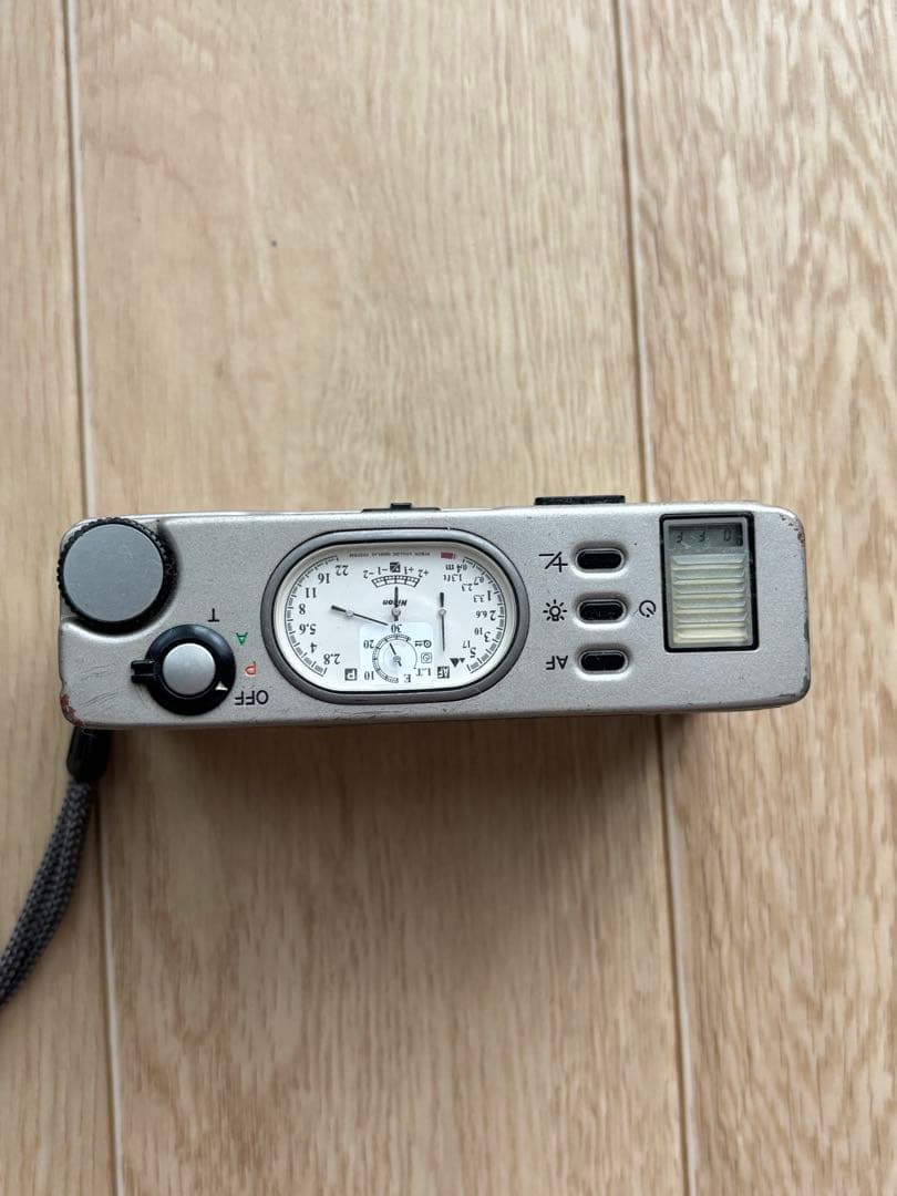 Nikon 35Ti コンパクトフィルムカメラ