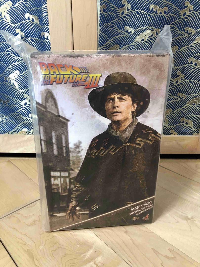 ホットトイズ MMS616 バック・トゥ・ザ・フューチャー マーティ・マクフライ