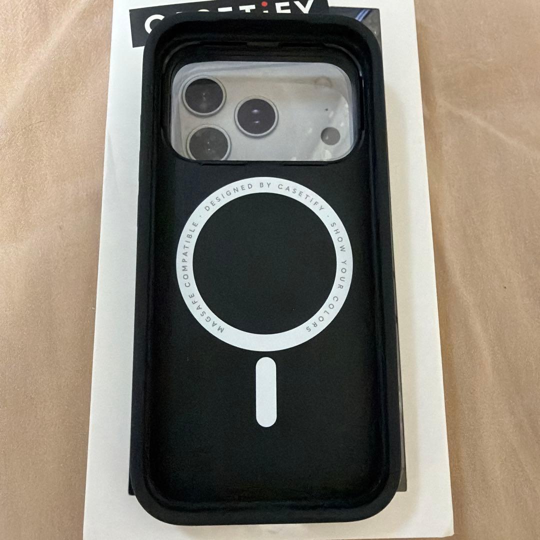 CASETiFY iPhone17pro ミッフィー　ケース　ミラー