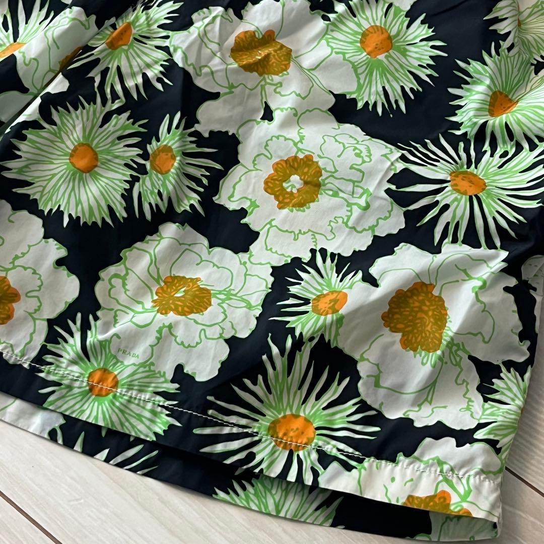 PRADA ショーツ スイムウェア 水着 ハーフパンツ ショートパンツ プラダ