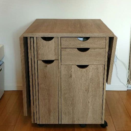 左右折りたたみ式ソーイングテーブル