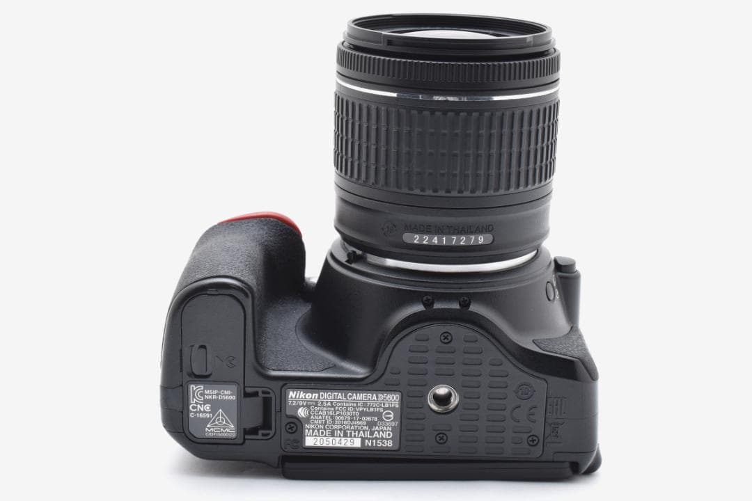 ⭐美品 初心者完全セット！⭐シリーズ最新 Nikon D5600 ⭐一眼レフ