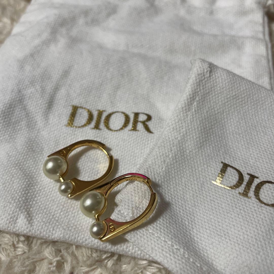 【正規品】Dior トライバルNew look ピアススモール　パール