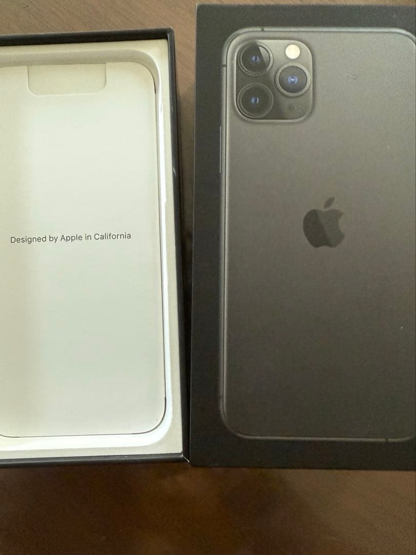 iPhone11pro 256GB 本体、箱付き