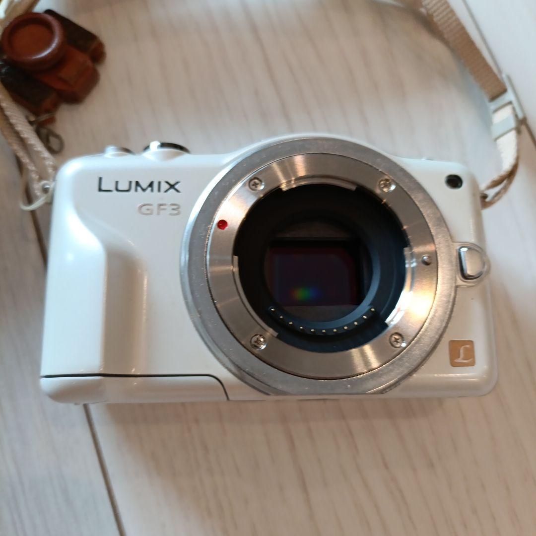 LUMIX GF3 ホワイト 14-42mmレンズ付き