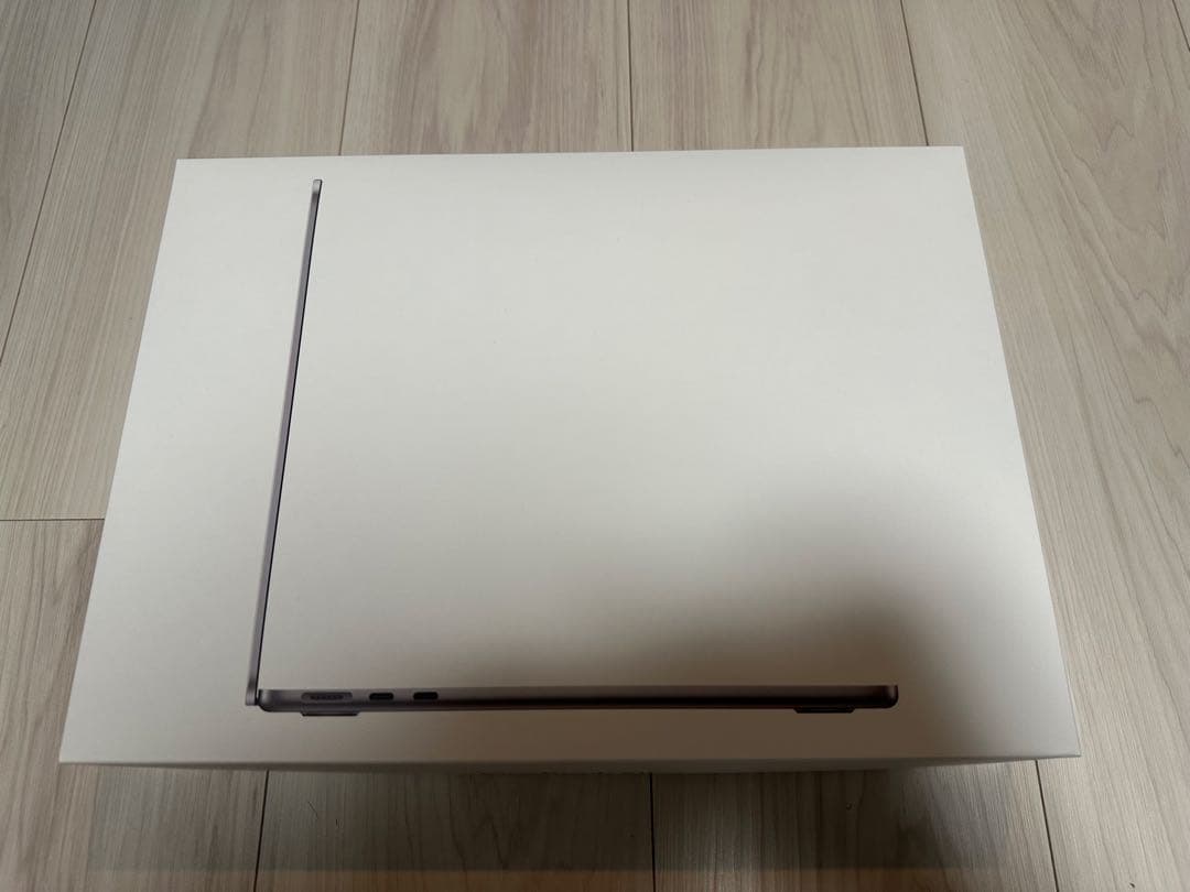 MacBookAir M2 2022年モデル 13.6インチ