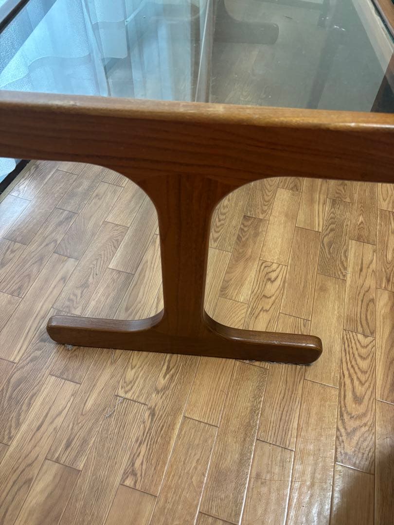 G-PLAN ガラストップローテーブル