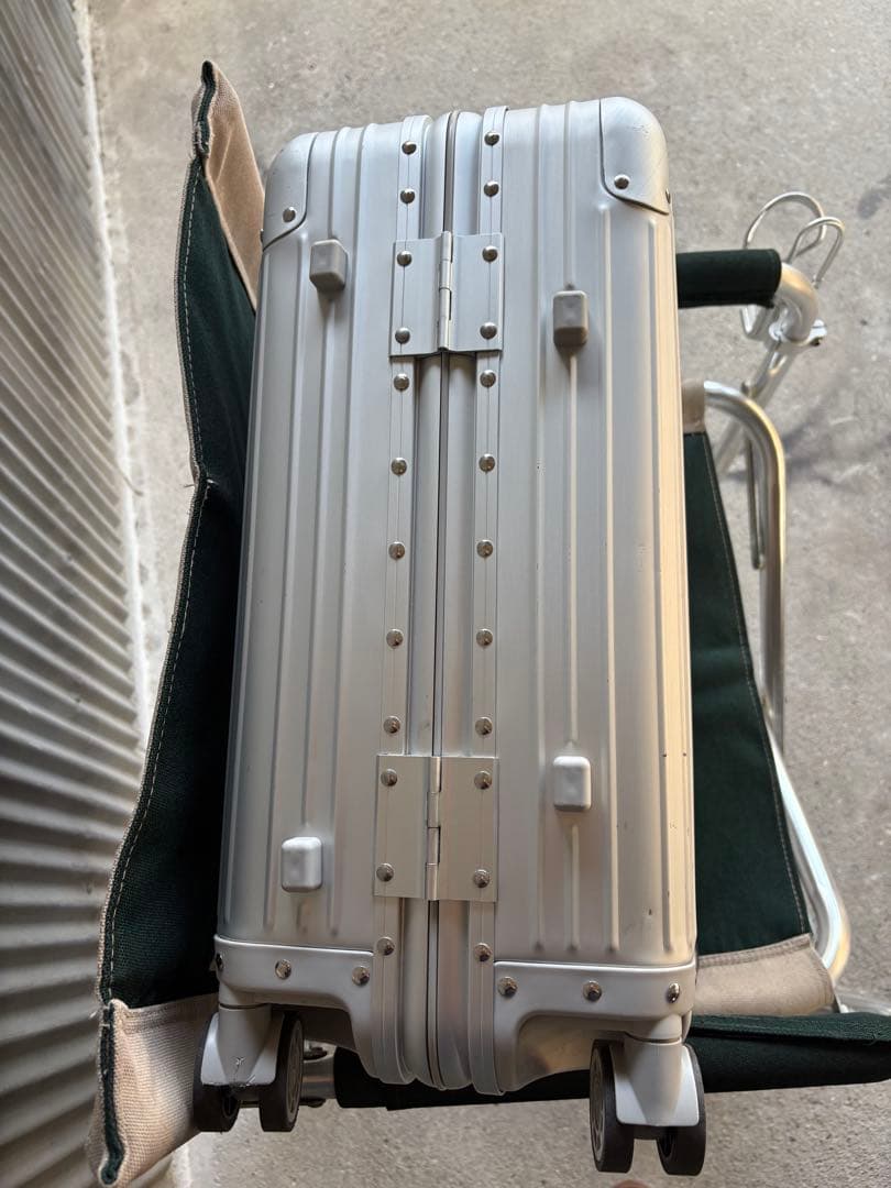 Mercedes-Benz アルミニウムキャリーケース32Lベンツ　スーツケース