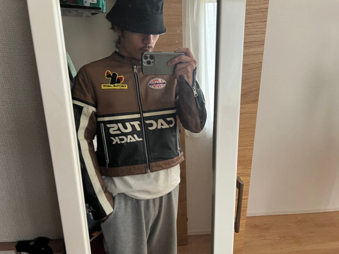 AIR JORDAN×travis scott レザージャケット