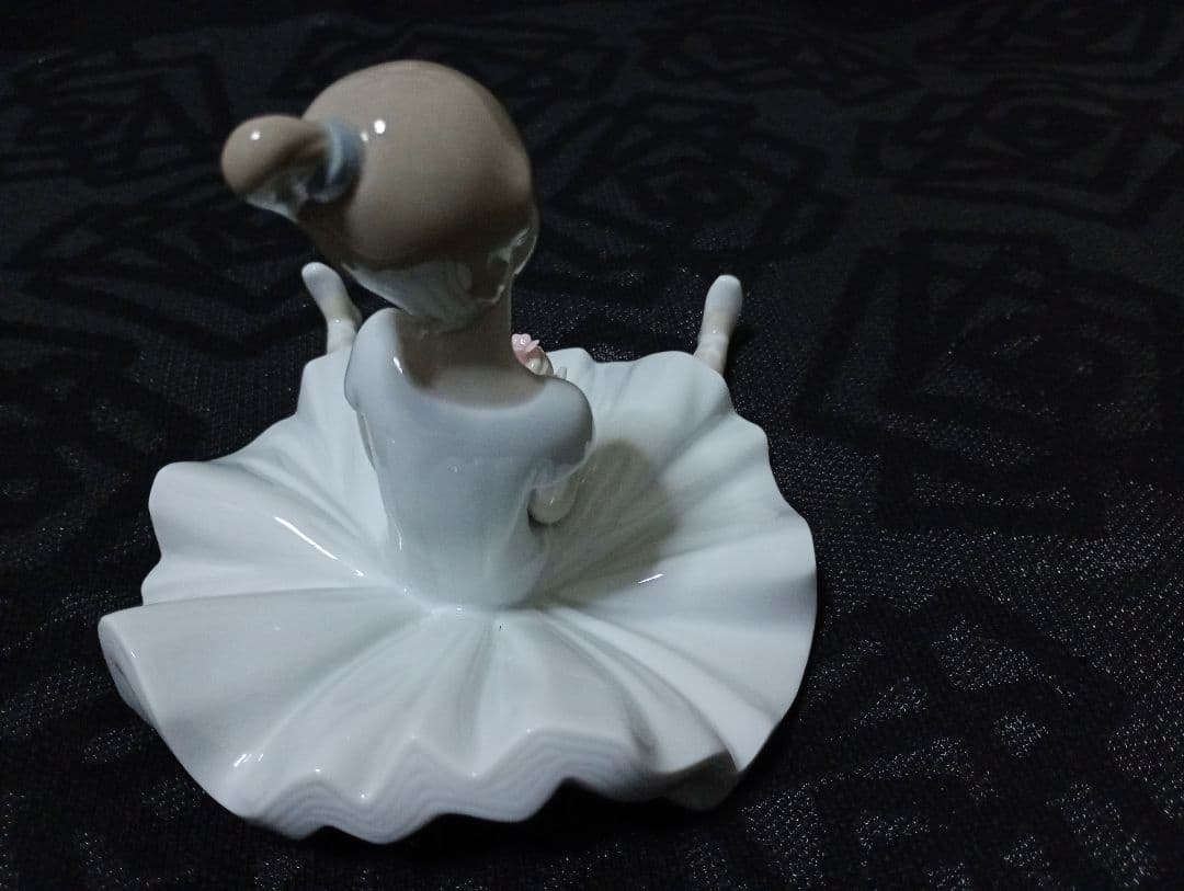 夢見るバレリーナ　ナオ NAO リヤドロ