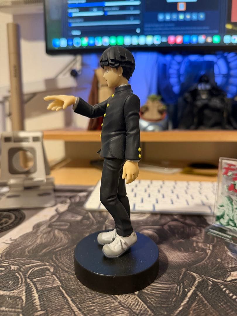 popモブサイコ100 影山茂夫フィギュア、アクリルスタンド　セット