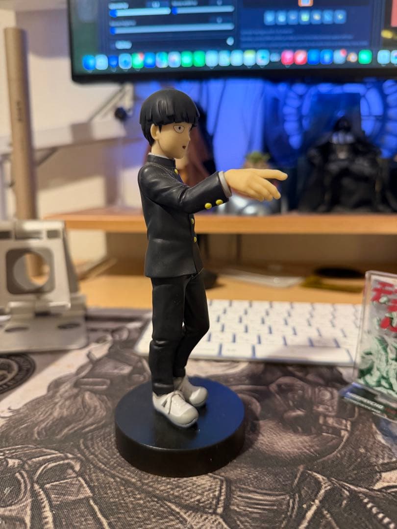 popモブサイコ100 影山茂夫フィギュア、アクリルスタンド　セット