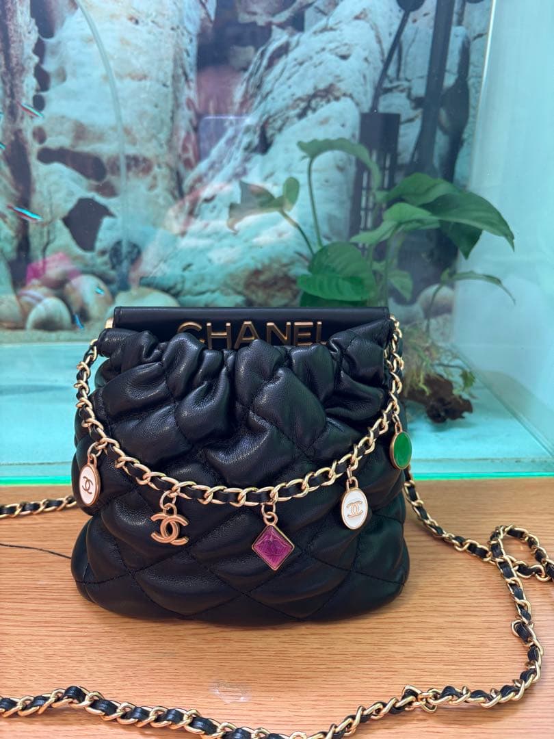 CHANELノベルティ キルティングショルダーバッグ