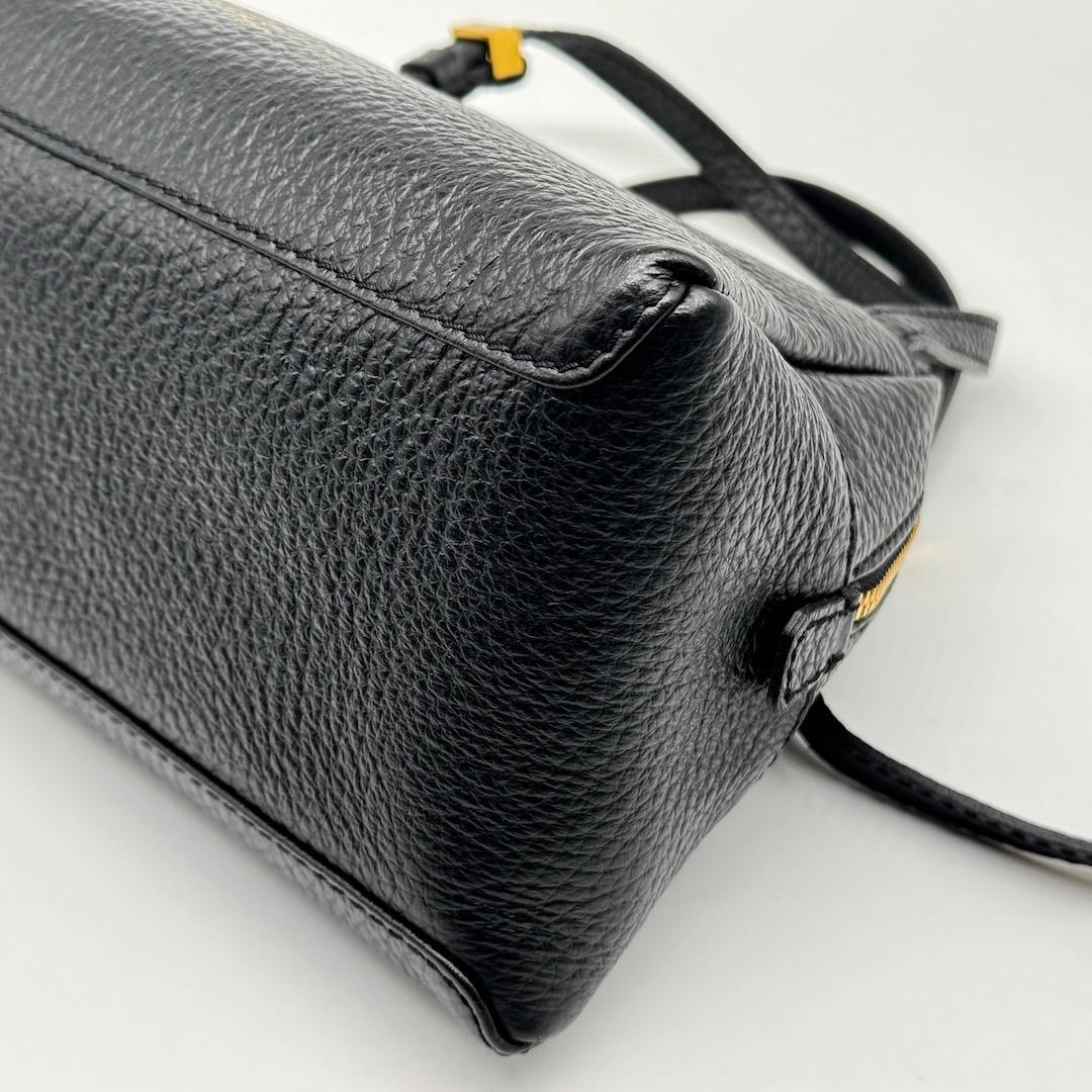 美品 GIANNI CHIARINI 25AW DEA レザー ショルダーバッグ