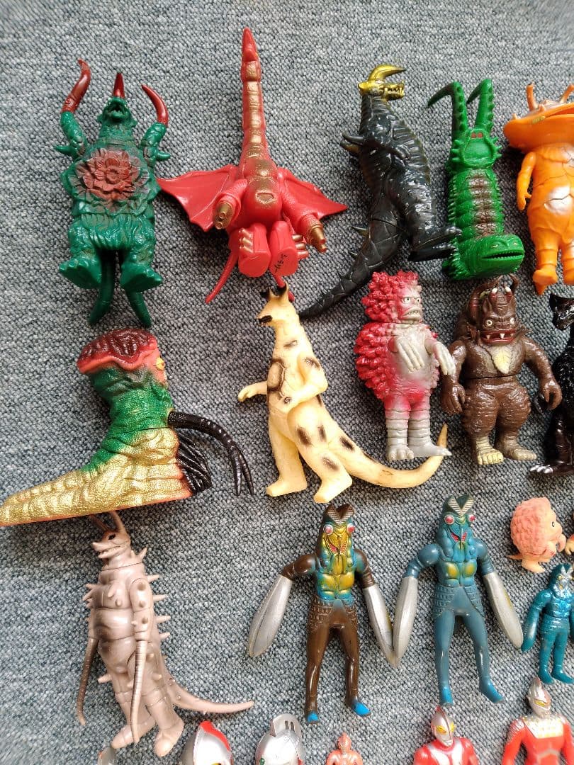 ウルトラマン　怪獣　ソフビ　フィギュア　奥特曼