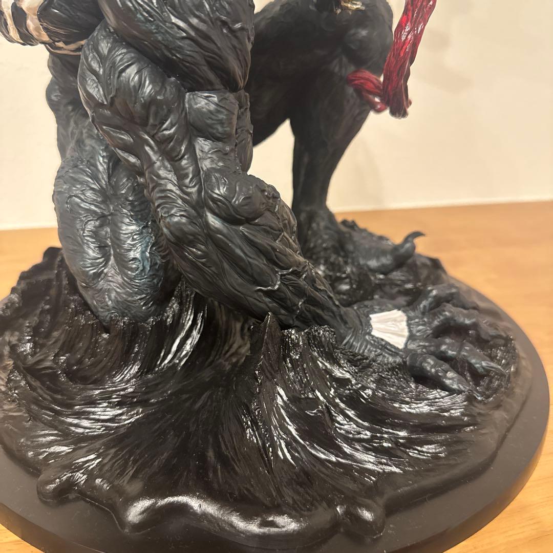 ソフビナル　ヴェノム