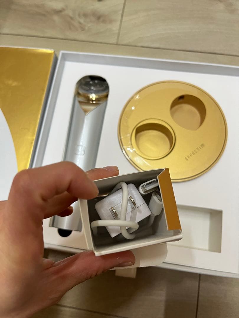 資生堂　エフェクティム　EFFECTIM 美顔器 シルバー ゴールドEFM-03