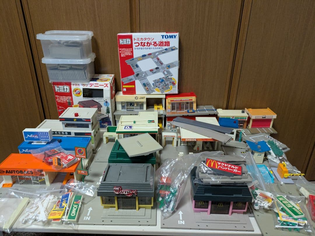 あ*ゆ様 トミカタウン デニーズ マクドナルド すかいらーく まとめ