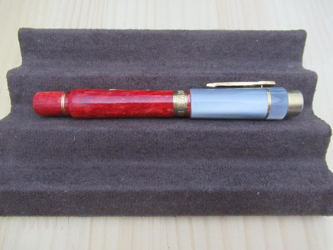 DELTA 万年筆 少数民族シリーズ2004 コサック 1KS　18K-F