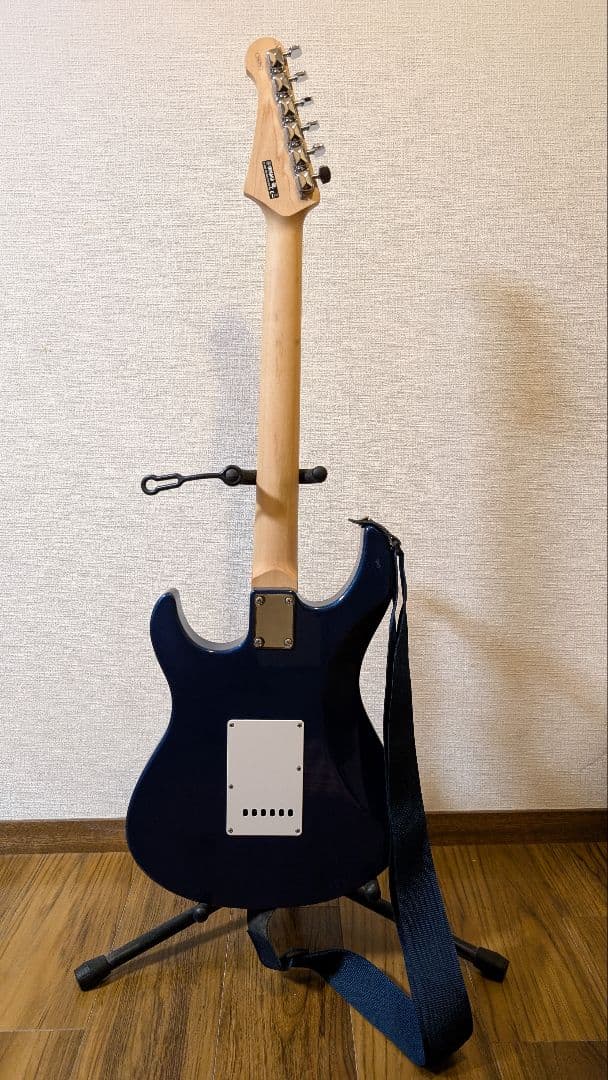 Yamaha PACIFICA 012　青　ストラト　ケース＆ストラップ付き
