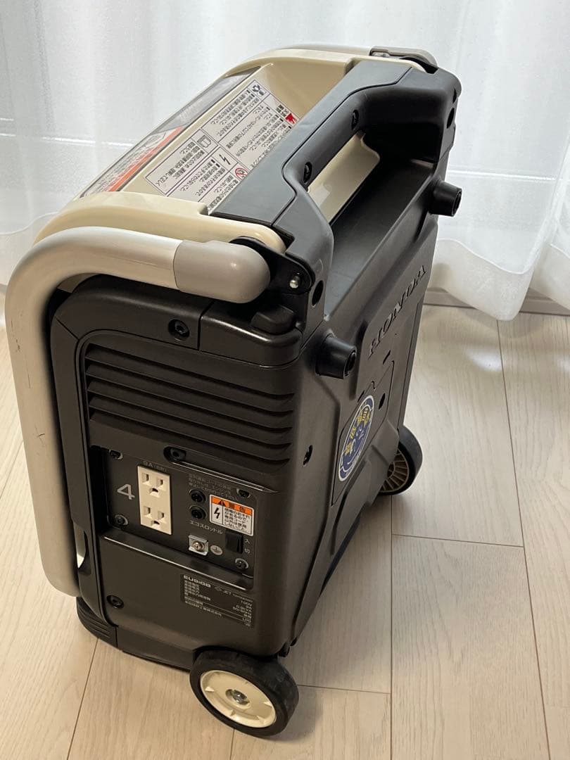 ケ*ン様 【ホンダ】 カセットボンベ式インバータ発電機 エネポ （EU9iGB）