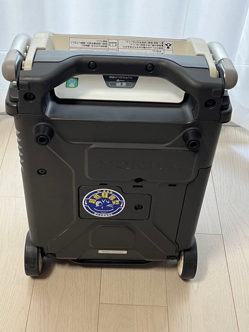 ケ*ン様 【ホンダ】 カセットボンベ式インバータ発電機 エネポ （EU9iGB）