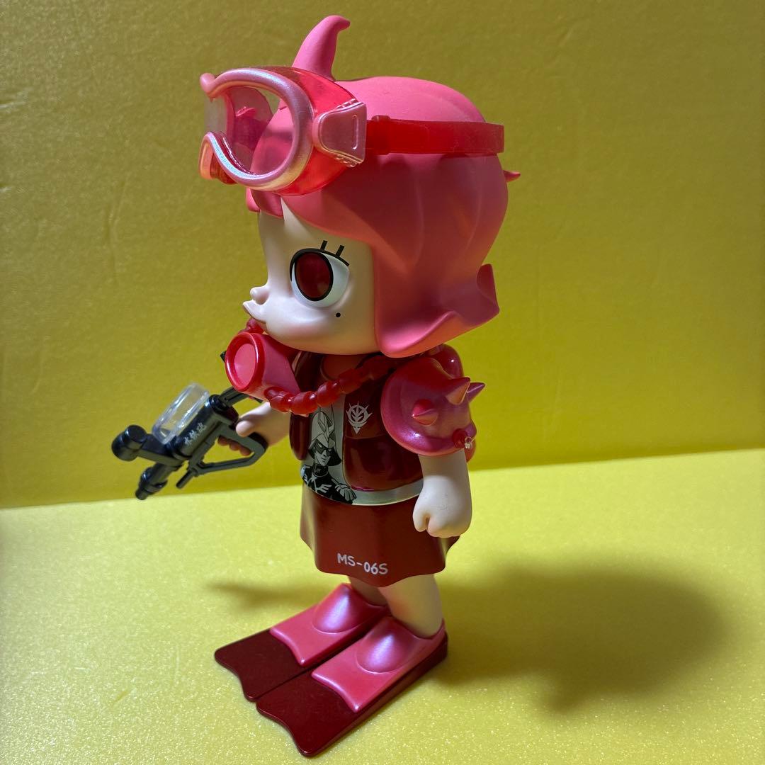 美品　popmart zaku molly ガンダム GUNDAM