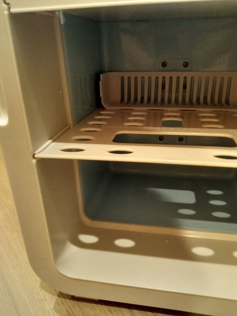 ミニ冷蔵庫　冷温庫　20L収納