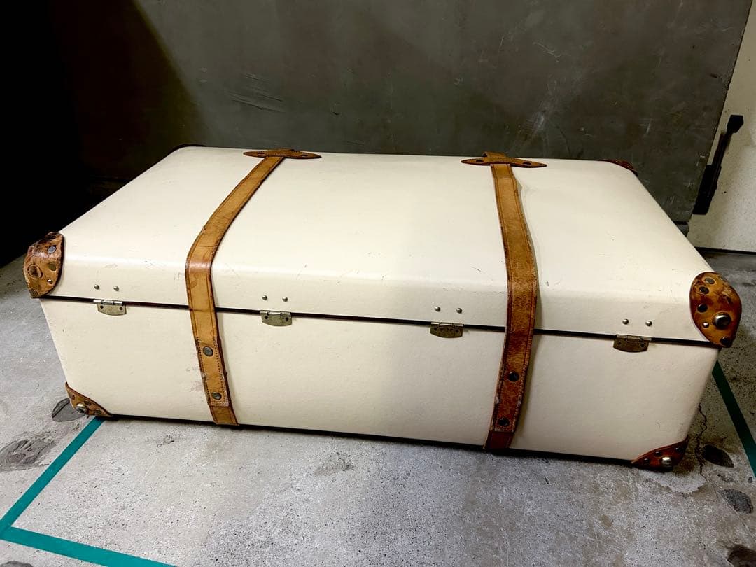 【定価45万円程】◆グローブトロッター人気のアイボリー/革バンド破れ